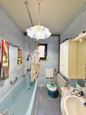 Haus 225 m², Plovanija - eingezäunter Hof und Garten - 9