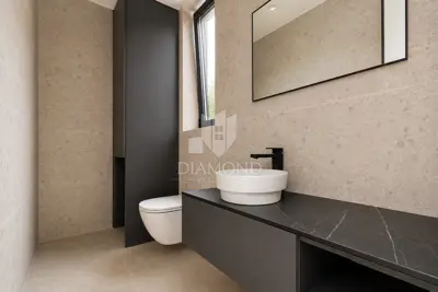 House for sale in Labin, 98 m² - 16