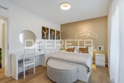 Vila 181 m², Kaštel Novi - bazen i ljetna kuhinja - 8
