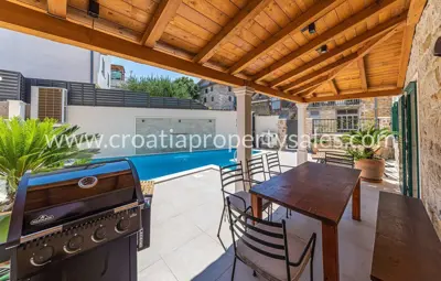 Haus, Kaštela, 196 m², 850 000 € - 3