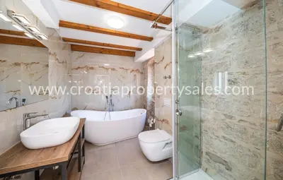Haus, Kaštela, 196 m², 850 000 € - 13