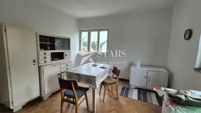 Kuća 160 m², Vrbovsko - velika građevinska okućnica - 2