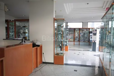 Business premises - shop