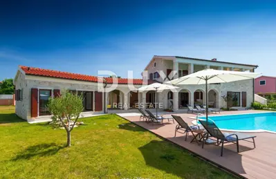 Haus 250 m², Sveti Lovreč - Pool und Panoramablick - 5