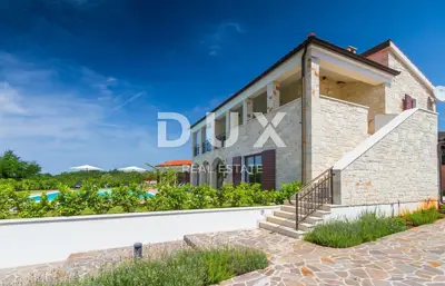 Haus 250 m², Sveti Lovreč - Pool und Panoramablick - 8