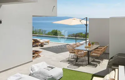 Vila 396 m², Rabac - pogled na more i bazen - 9