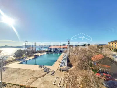 Apartment 138 m², Crnica, Šibenik - view of the old town - 9