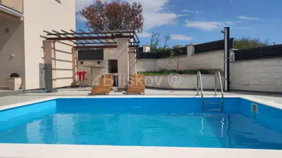Zum Verkauf, Rovanjska, neu erbautes Haus mit Pool, in Meeresnähe. - 8