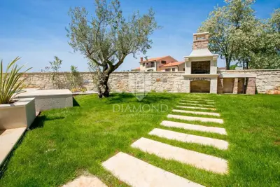 Haus in Poreč, Pool, Garten und Meeresnähe - 16