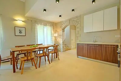 Haus in Poreč, Pool, Garten und Meeresnähe - 9