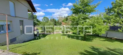 House in Gudci, large yard and peaceful family environment - 3