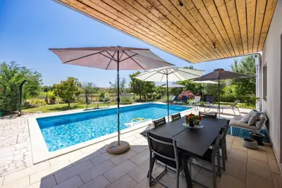 Villa 179 m², Rovinj - Pool und vollständige Privatsphäre - 3