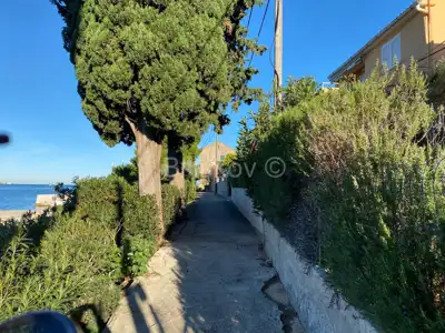 Preko, Otok Ošljak, kuća 87 m² prvi red do mora - 7