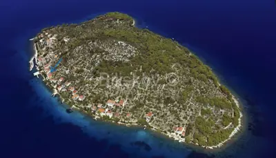 Preko, Otok Ošljak, kuća 87 m² prvi red do mora - 2