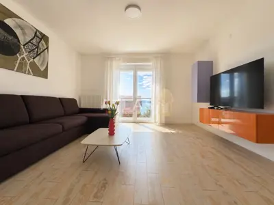 Kastav – dva stana 135 m², pogled na more, vrt i 2 parkinga - 3