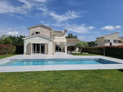 House for sale in Poreč, 150 m²