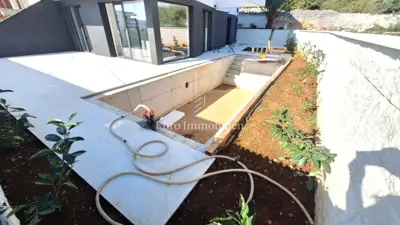 Luksuzni apartman s bazenom, otok Krk - 2