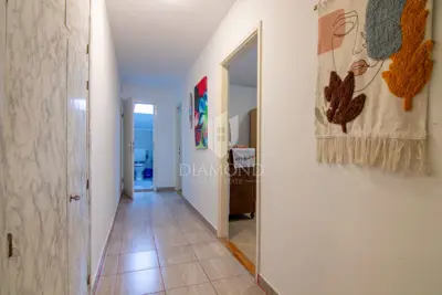 Rijeka, centar - uređeni apartman - 9