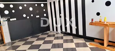 Poslovni prostor 26 m², Bulevard Rijeka - zaseban ulaz - 9
