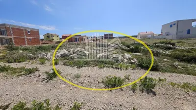 Baugrundstück 442 m², Ražanac - in Meeresnähe