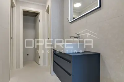 Office 959.94 m², Buzin - modern office building - 13