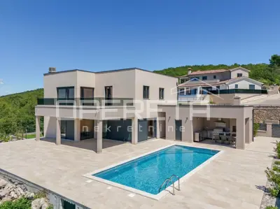 Haus zum Kauf in Koromačno, 410 m²