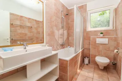 Rovinj, Umgebung, attraktive Villa in Toplage - 9
