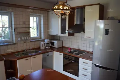 Wunderschönes Haus mit Pool! - 3