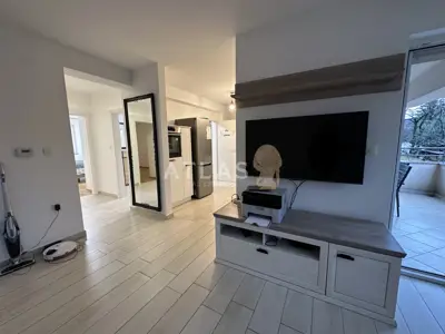 Stan 82 m², Draga Rijeka - 2 sobe, terasa i balkon - 16