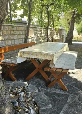 Obiteljska kuća218 m² na parceli od 700 m², na Braču, u Supetru - 100m od plaže - 10