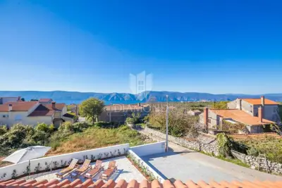 Kuća 170 m², Linardići - vila s bazenom i pogledom na more - 22