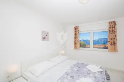 Kuća 170 m², Linardići - vila s bazenom i pogledom na more - 19