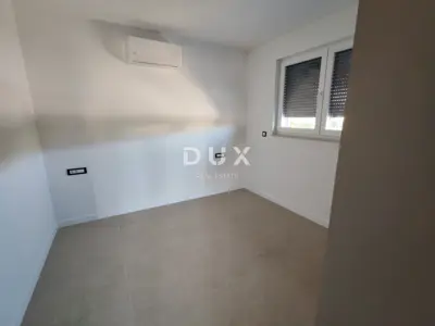 Wohnung 74,8 m², Sukošan - Garten 38 m² und Terrasse - 11