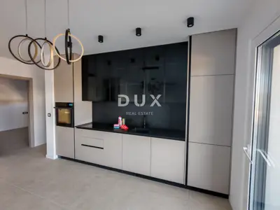 Wohnung 74,8 m², Sukošan - Garten 38 m² und Terrasse - 3