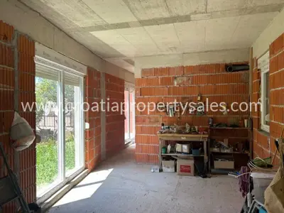 House on Vis, 100 m from the sea, attractive location - 8