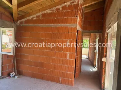 House on Vis, 100 m from the sea, attractive location - 9