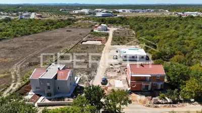 Baugrundstück 474 m², Poličnik - rechteckiges Grundstück - 3