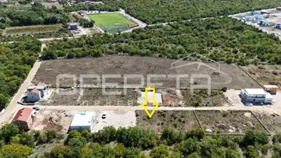 Baugrundstück 474 m², Poličnik - rechteckiges Grundstück - 2