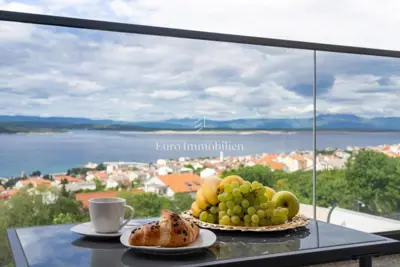 Crikvenica – stan s panoramskim pogledom na more - 4