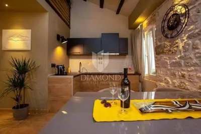Stan 45 m², Rovinj - stari grad, moderna renovacija - 5