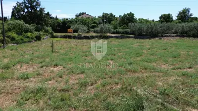 Building plot 1,325 m², Marčana - quiet location - 3
