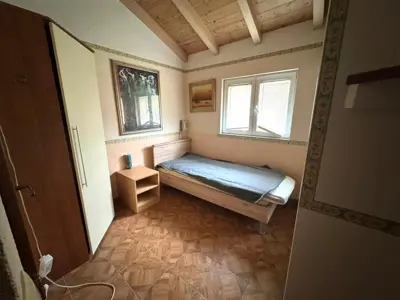 Stan 117 m², Valkarin kod Poreča - 2 sobe i galerija - 6
