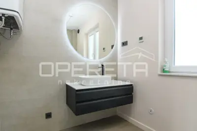 NAJAM, ZAGREB, CENTAR, Varšavska – novouređen prostor 80 m² za stanovanje ili po - 8