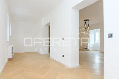 NAJAM, ZAGREB, CENTAR, Varšavska – novouređen prostor 80 m² za stanovanje ili po - 5