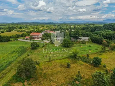 Building plot 2,492 m², Žminj - quiet location