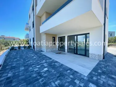 Apartmani 91 m², Murter - 350 m od plaže i kafića - 9
