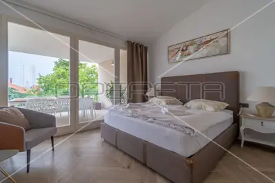 Istria, Pula: beautiful Austro-Hungarian house, 350 m², wider center - 15