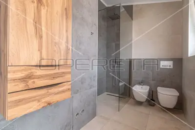 Istria, Pula: beautiful Austro-Hungarian house, 350 m², wider center - 16
