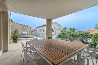 Istria, Pula: beautiful Austro-Hungarian house, 350 m², wider center - 18