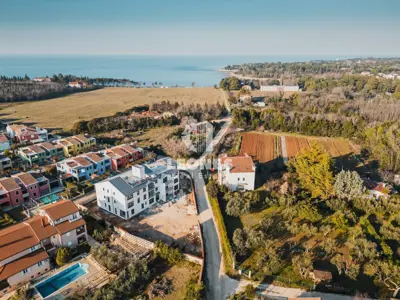 Stanovanje v novogradnji 300 m od morja v okolici Umaga, Bašanija - 3